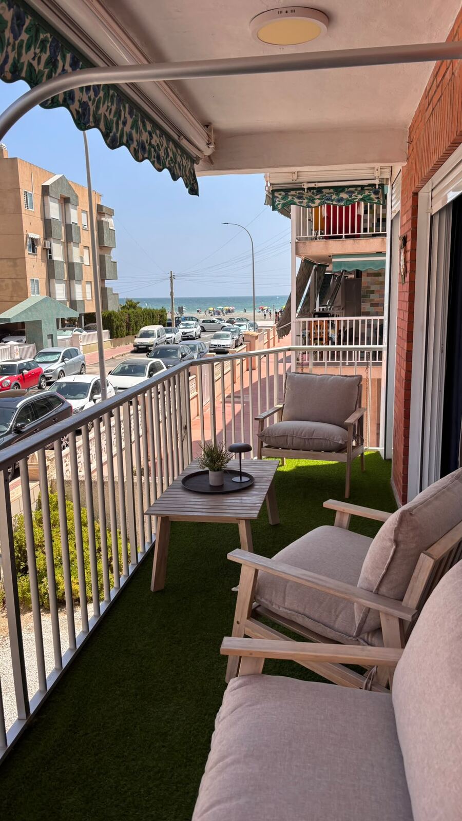 Balcony with a view of Santa Pola beach, Apartamento Grace